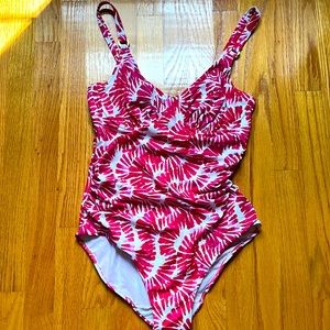 Fantasie 34DD one-piece NWT